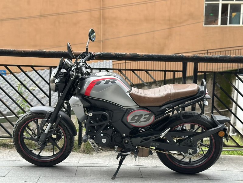 二手新大洲本田CBF190TR