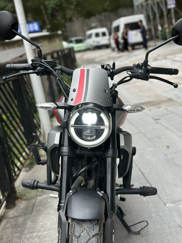 二手新大洲本田CBF190TR