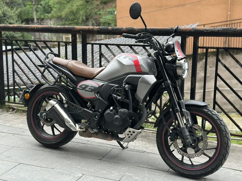 二手新大洲本田CBF190TR
