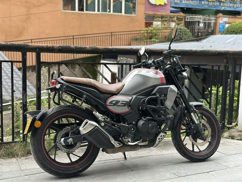 二手新大洲本田CBF190TR