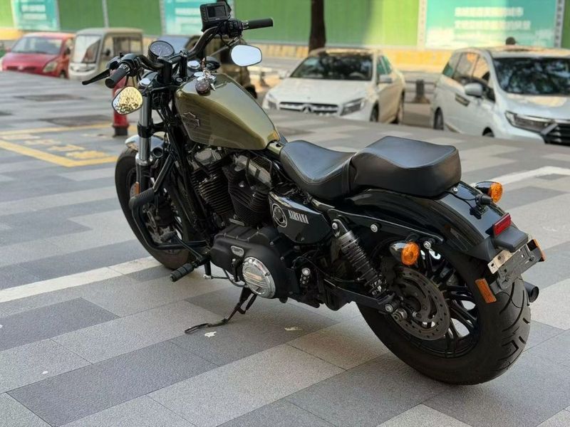 二手哈雷戴维森1200 Custom
