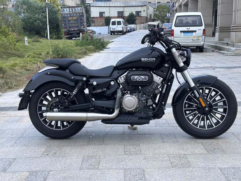 二手奔达Rock300 灰石