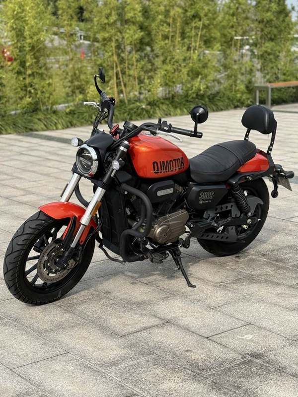 二手QJMOTOR闪300