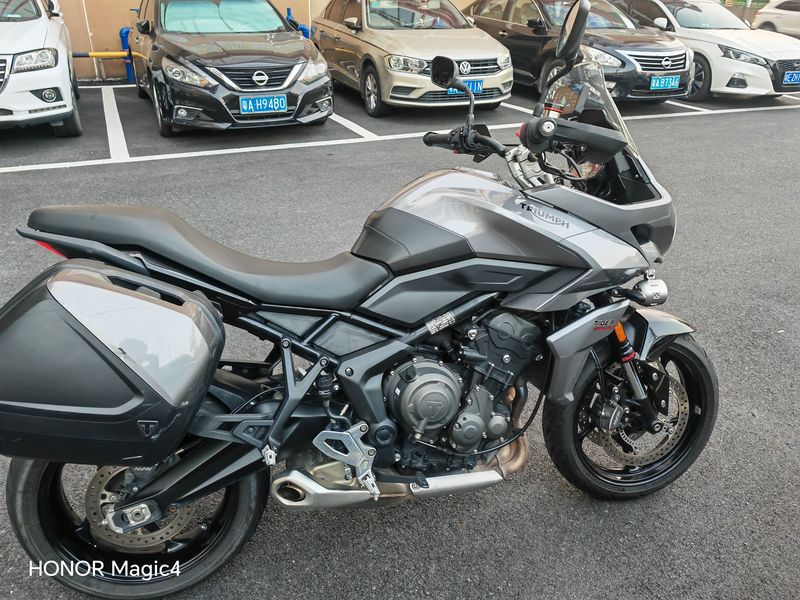 二手凯旋Tiger Sport 660
