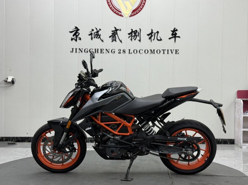 二手KTMR2R390 Duke