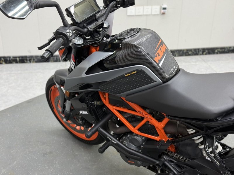 二手KTMR2R390 Duke