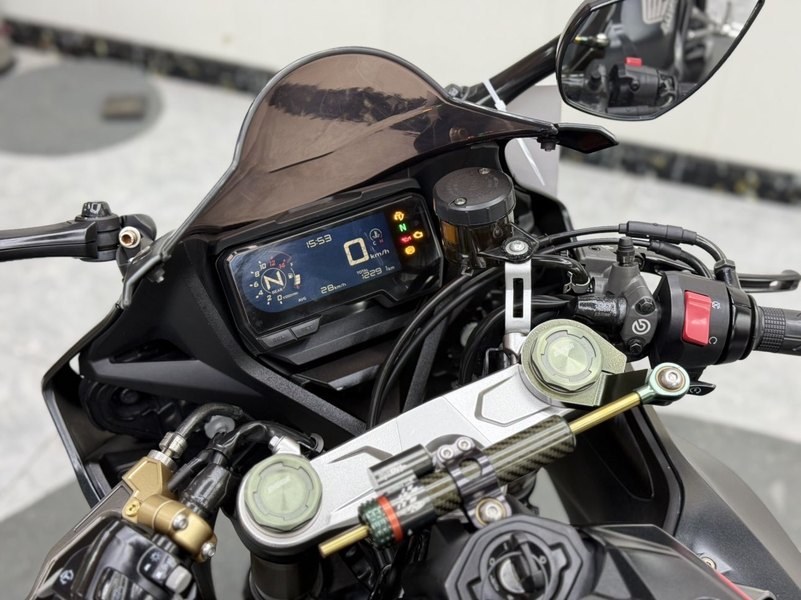 二手本田CBR650R