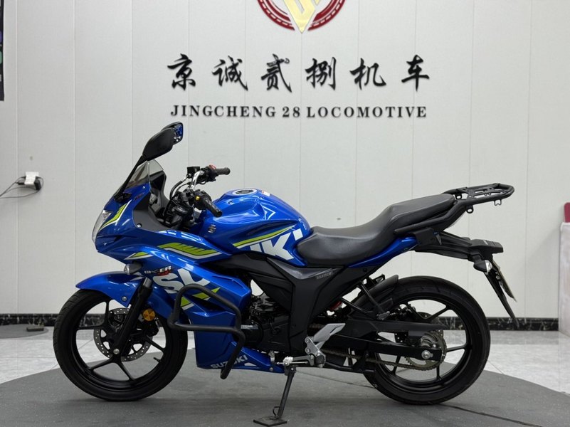 二手济南铃木极客飒 Gixxer 155