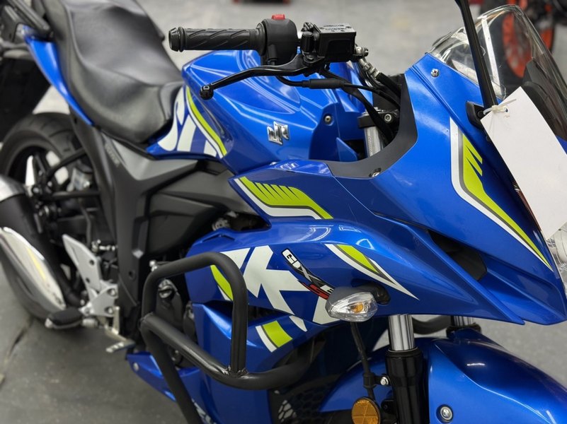 二手济南铃木极客飒 Gixxer 155