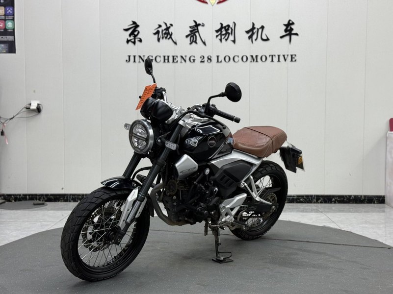 二手五羊本田鸷道 CB190SS