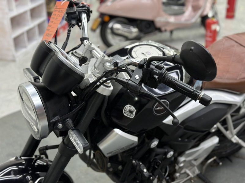二手五羊本田鸷道 CB190SS