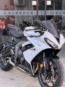 二手凯旋Daytona 660