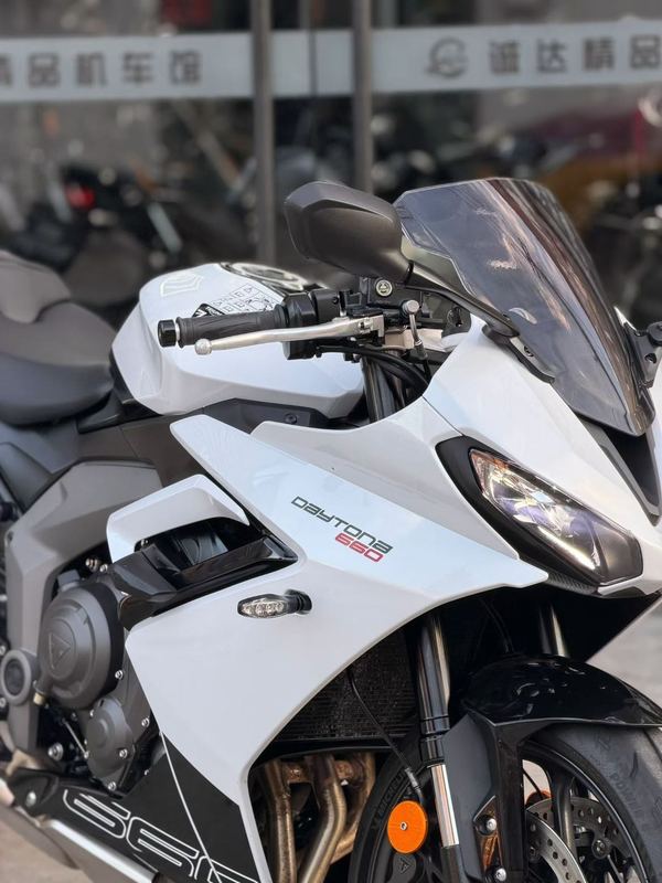 二手凯旋Daytona 660