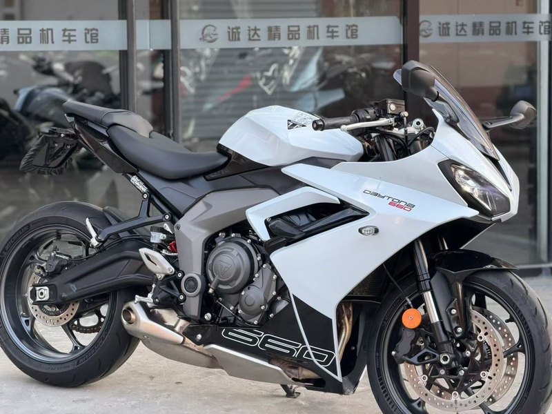 二手凯旋Daytona 660