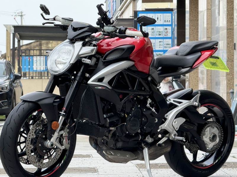 二手奥古斯塔Brutale 800