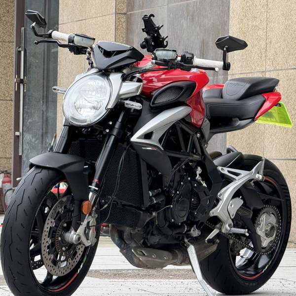 二手奥古斯塔Brutale 800