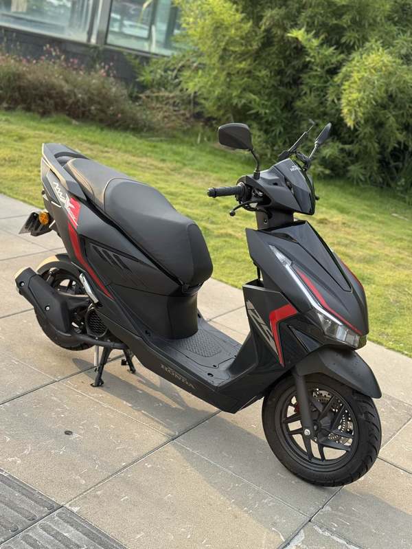 二手五羊本田NWX125