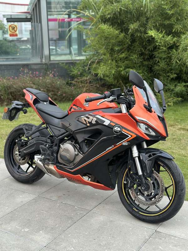 二手QJMOTOR赛250