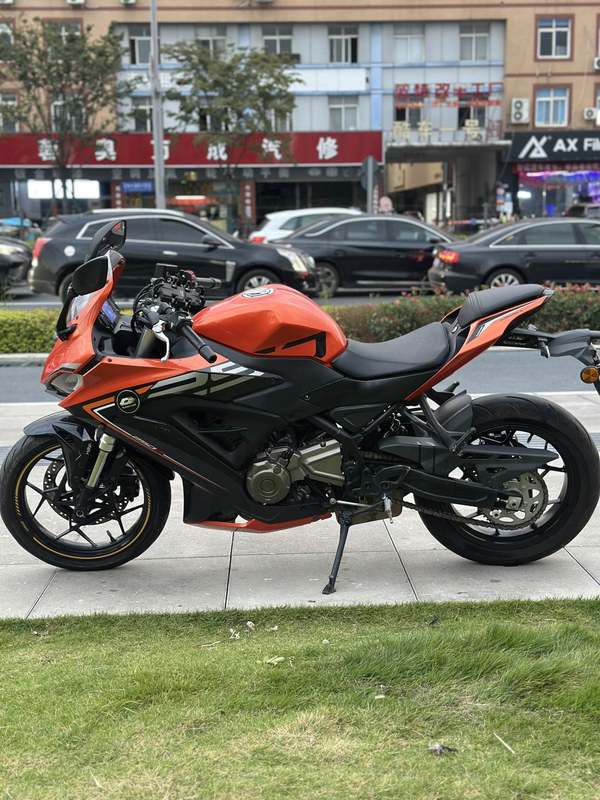 二手QJMOTOR赛250