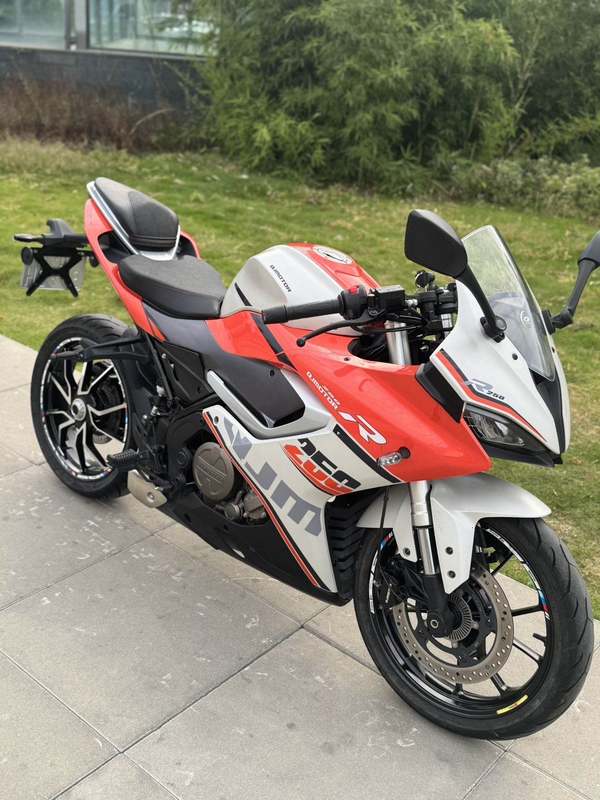 二手QJMOTOR赛250