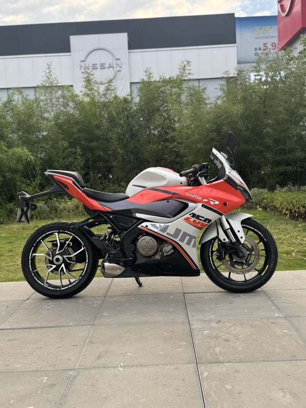 二手QJMOTOR赛250