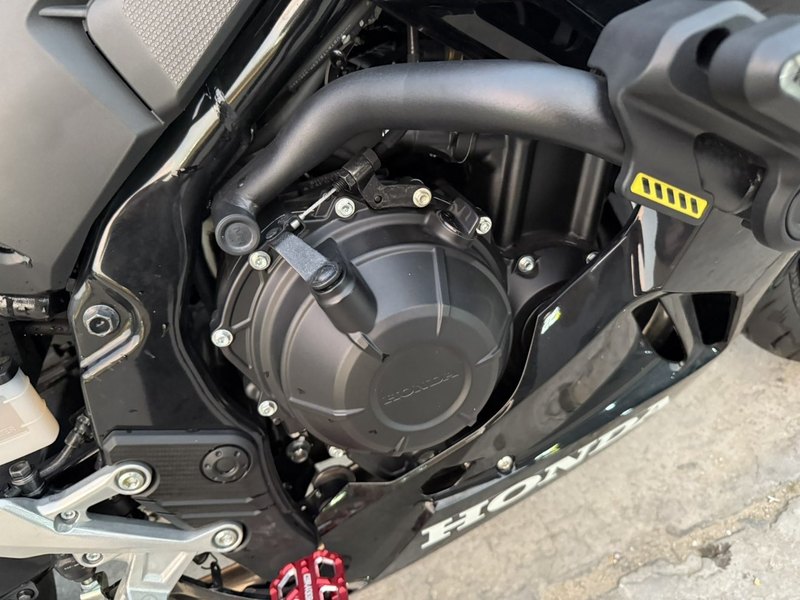 二手本田CBR400R