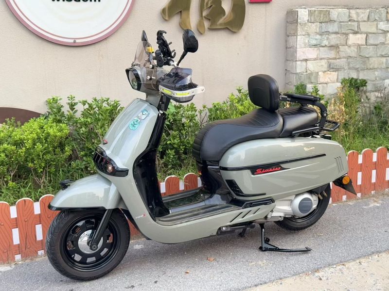 二手维多利亚Sixties 300i