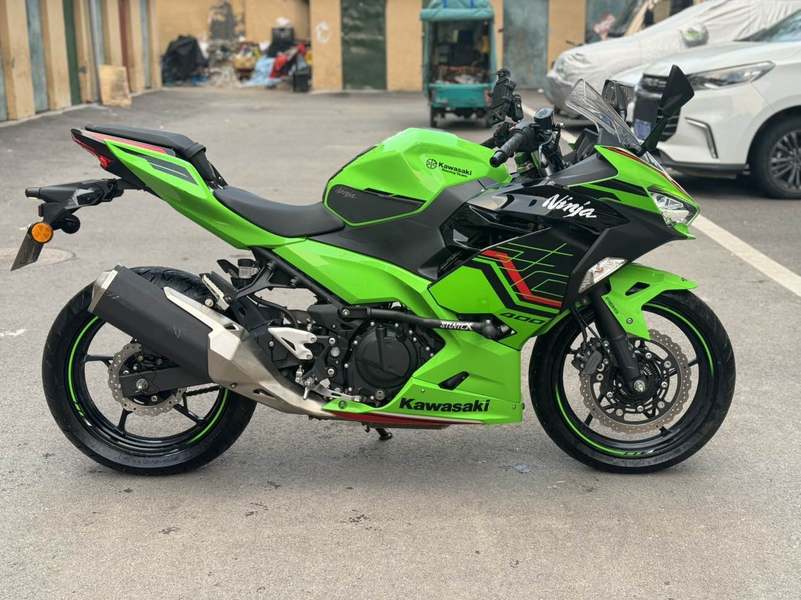 二手川崎Ninja 400