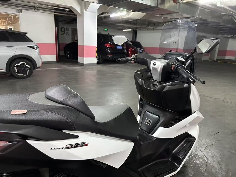 二手无极SR250GT