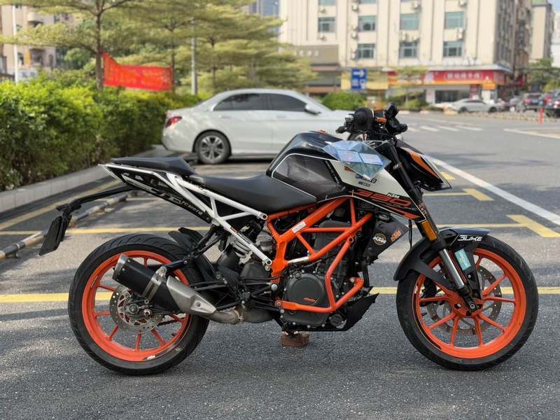 二手KTMR2R390 Duke