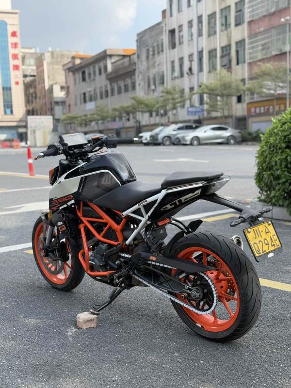 二手KTMR2R390 Duke