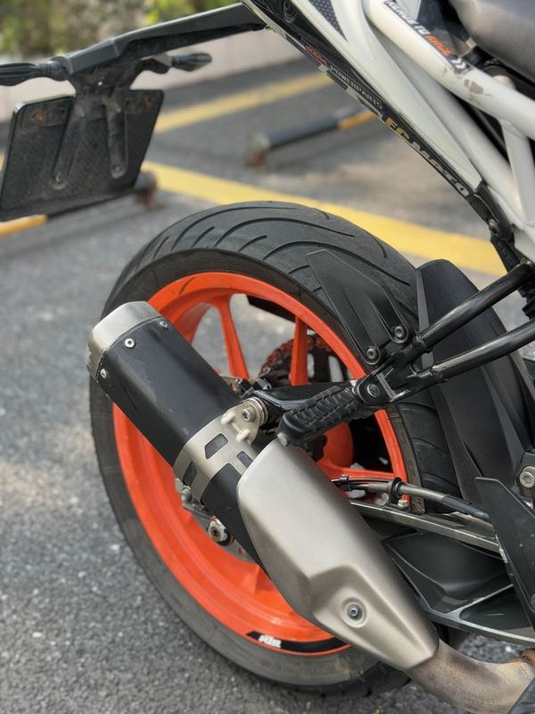 二手KTMR2R390 Duke