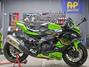 二手川崎ZX-4R
