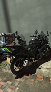 二手济南铃木极客飒 Gixxer 155