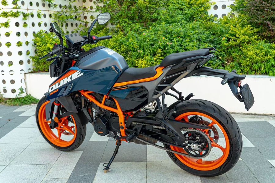 二手KTMR2R390 Duke
