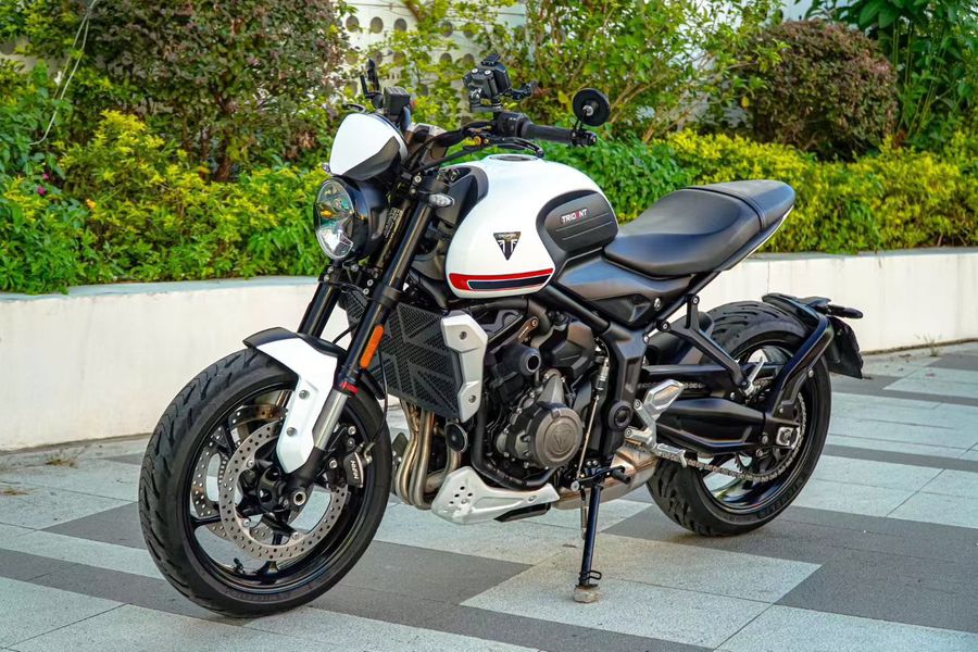 二手凯旋Trident 660