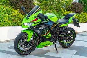 二手川崎ZX-4R