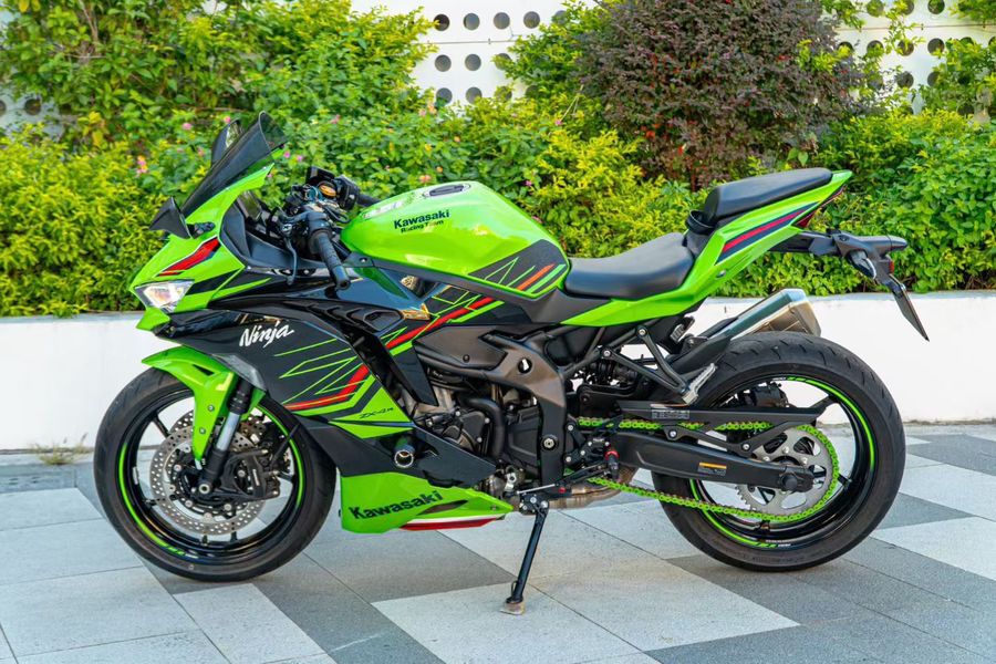 二手川崎ZX-4R