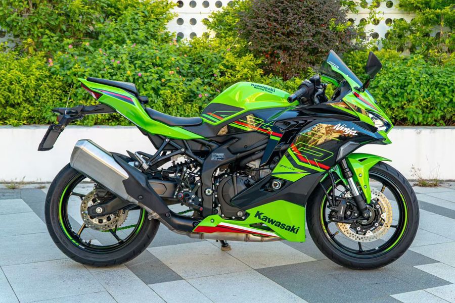 二手川崎ZX-4R