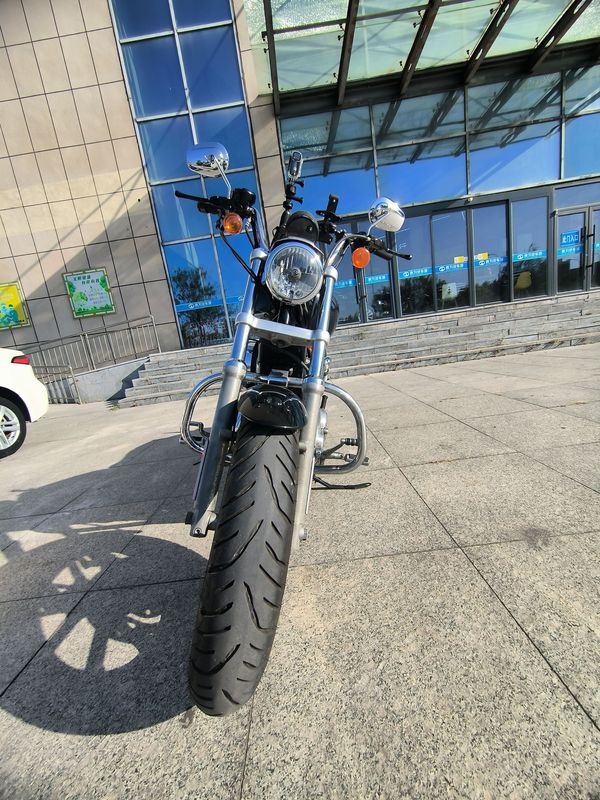 二手哈雷戴维森Iron883 硬汉