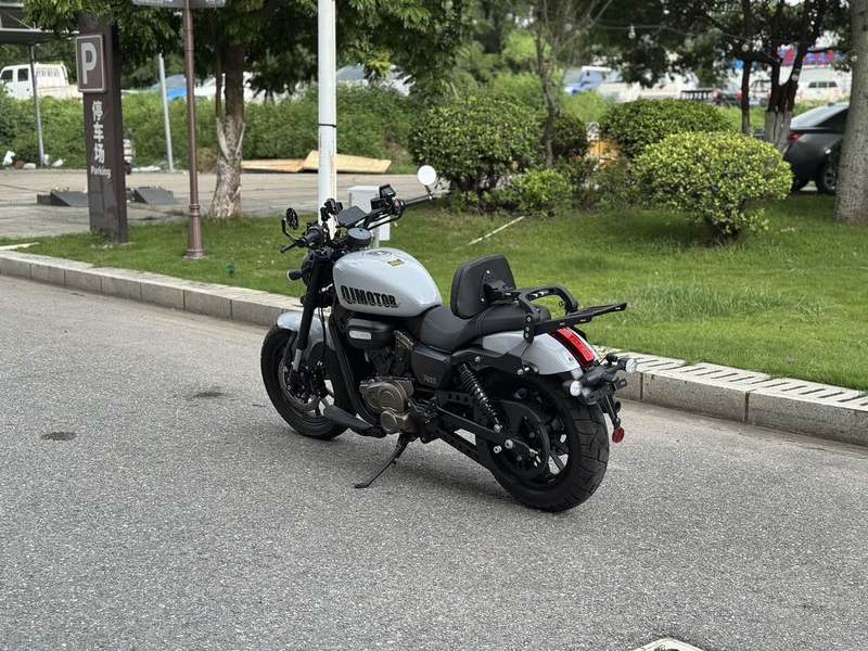 二手QJMOTOR闪300
