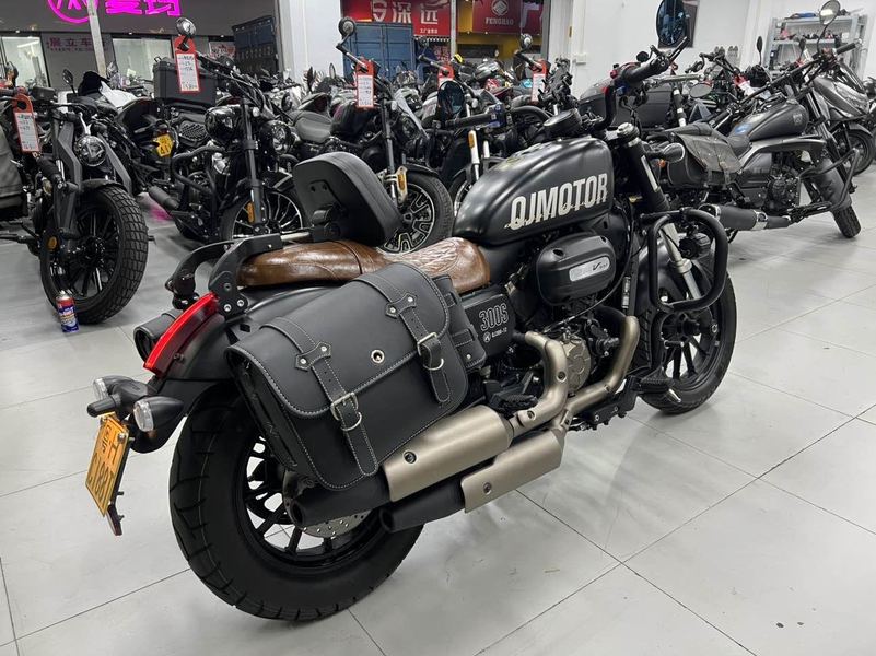 二手QJMOTOR闪300