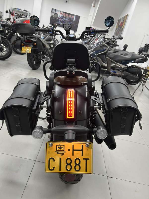 二手QJMOTOR闪300