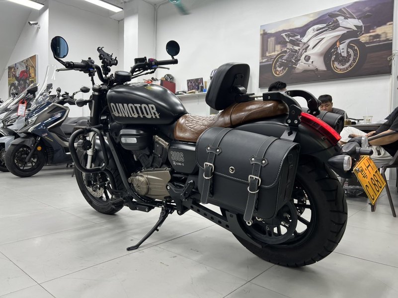 二手QJMOTOR闪300