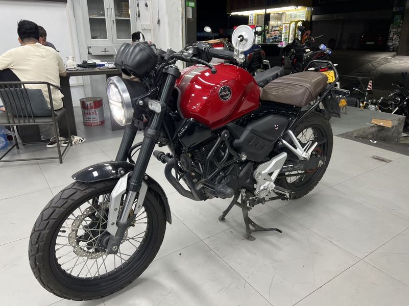 二手五羊本田鸷道 CB190SS