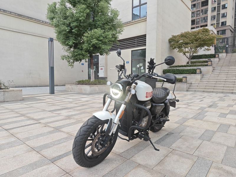 二手QJMOTOR闪300