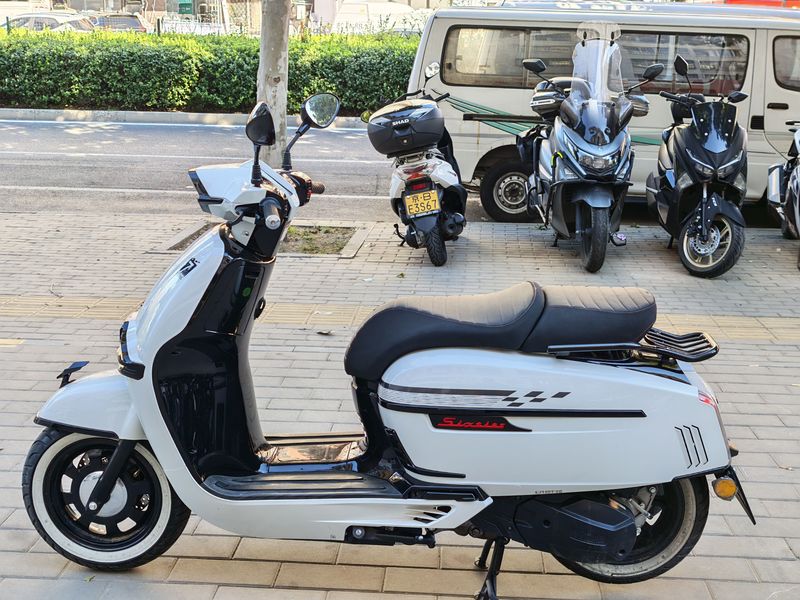 二手维多利亚Sixties 250Si
