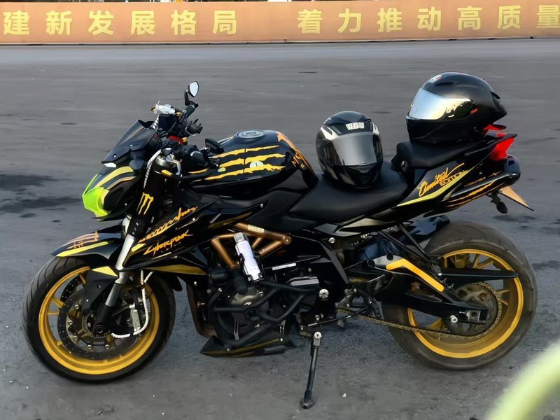 二手贝纳利TNT600i