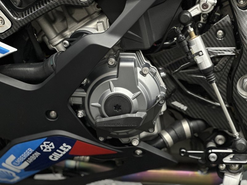 二手宝马M 1000 RR