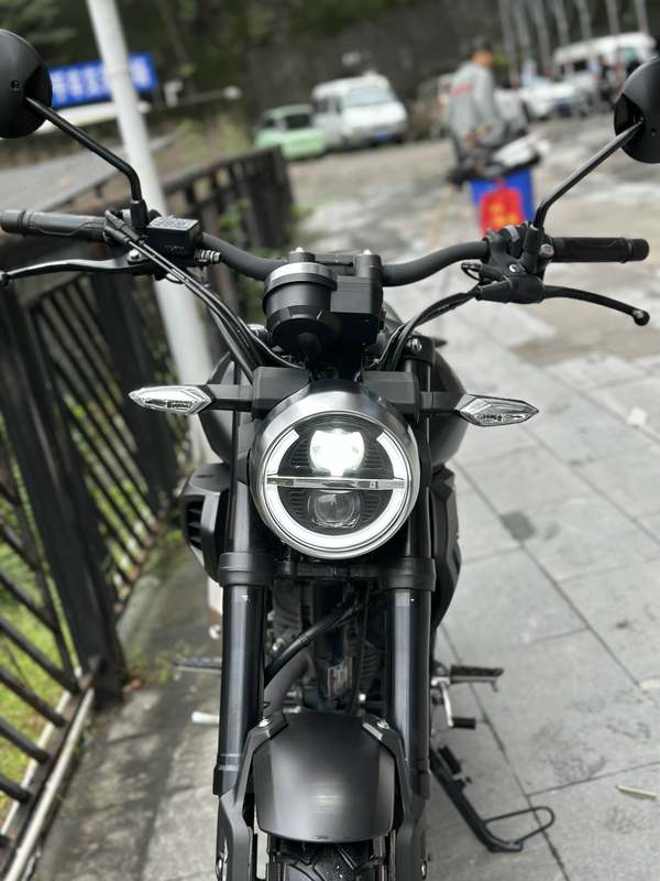 二手新大洲本田CBF190TR
